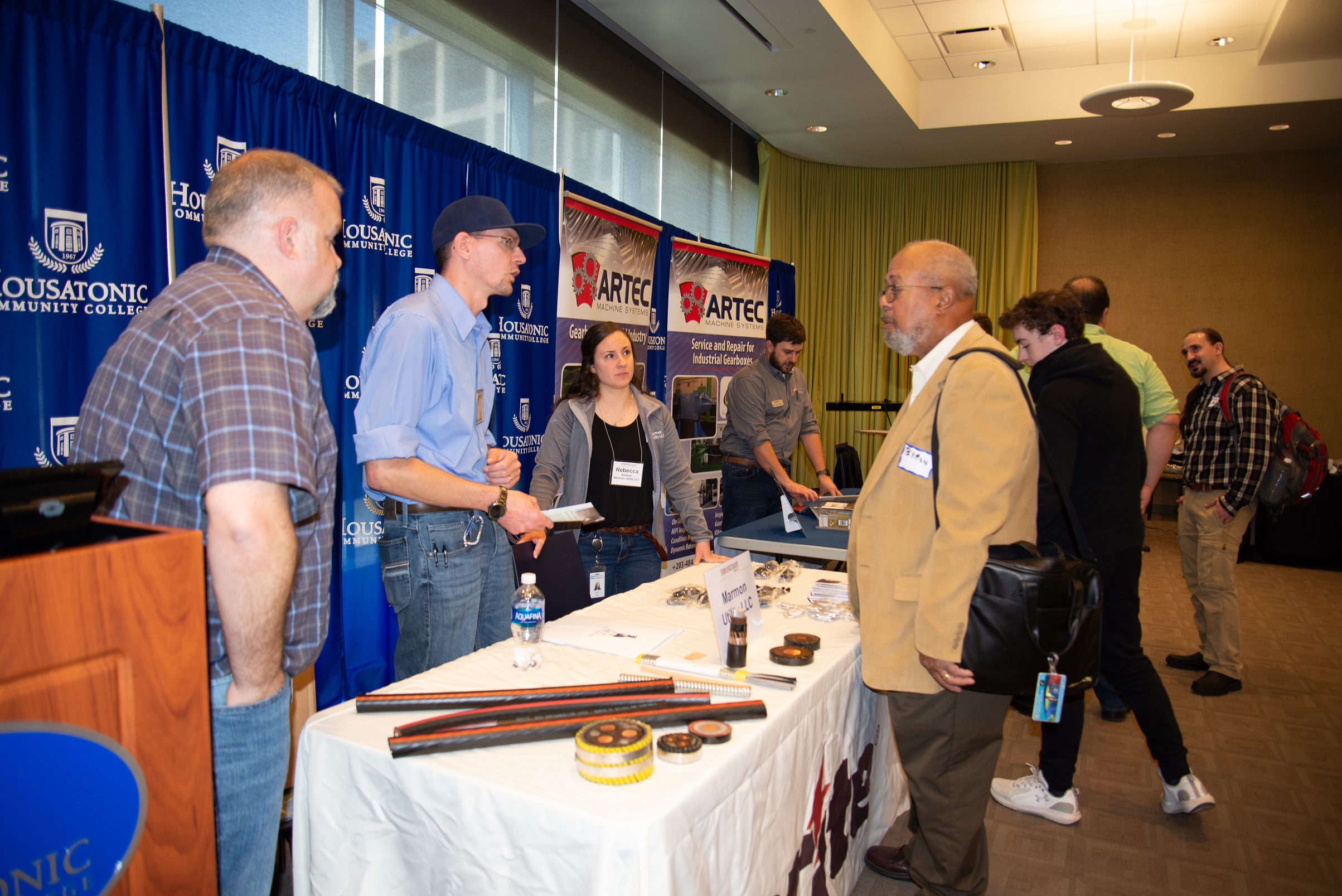 Crowds gathered at Connecticut Manufacturing Day, celebrating Connecticut’s thriving manufacturing industry, and learning about opportunities for rewarding employment